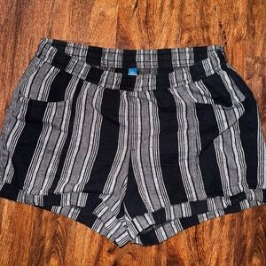 Old Navy Striped Linen Shorts